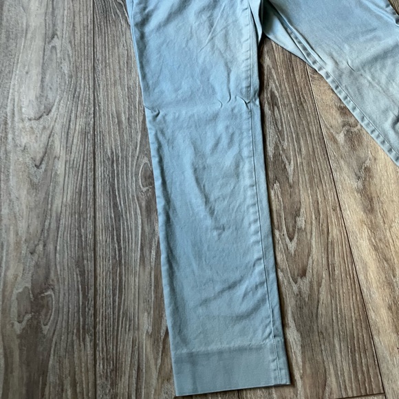 Banana Republic Hampton Fit Cropped Light Blue Khaki Pants - Picture 3 of 9